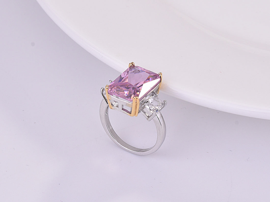 Two-Tone Square Princess Triangle Diamond Ring