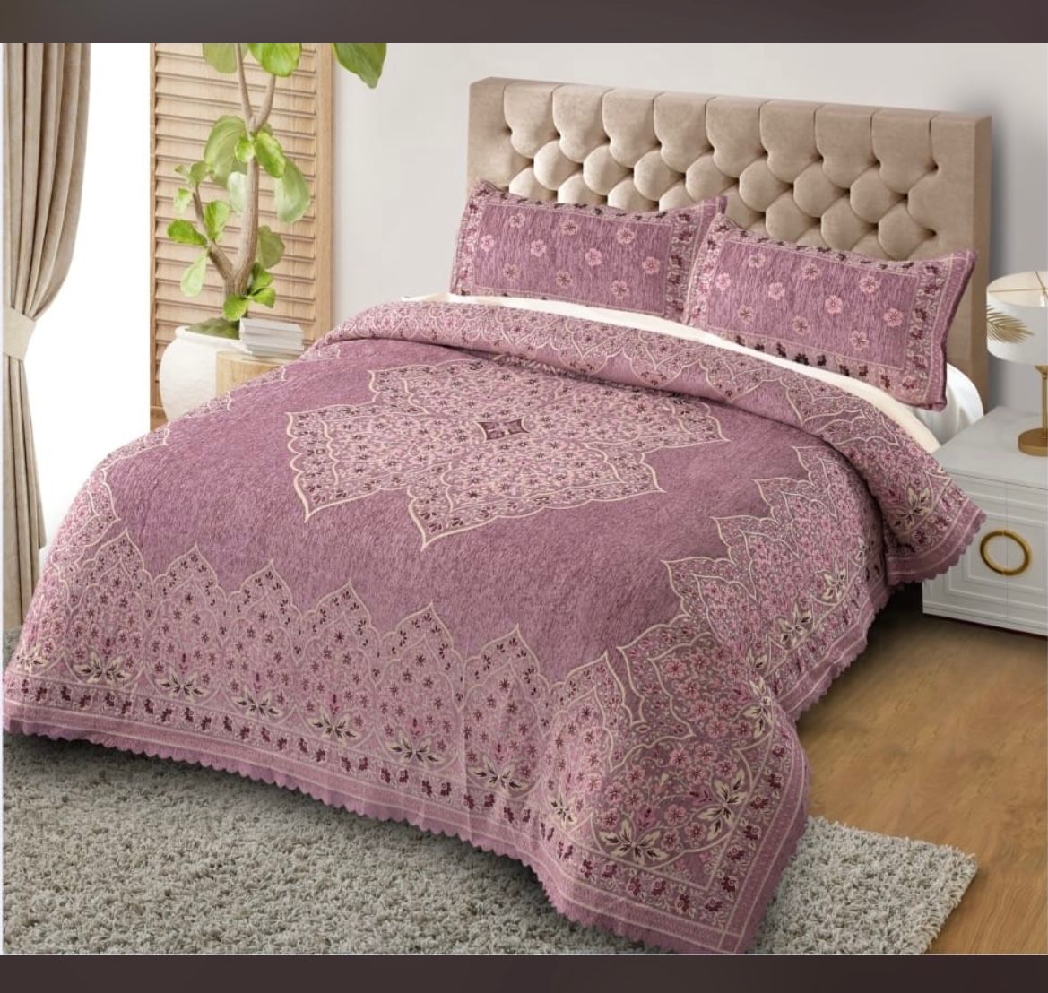 Luxury Velvet Double Bed Blanket / Razai – King Size Heavy Winter Quilt with Elegant Floral Design